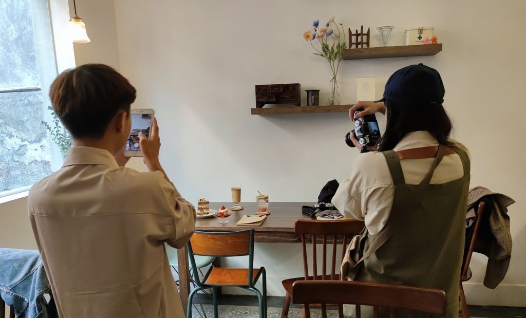 秋穗 Ears of 明亮自然的老宅店內空間