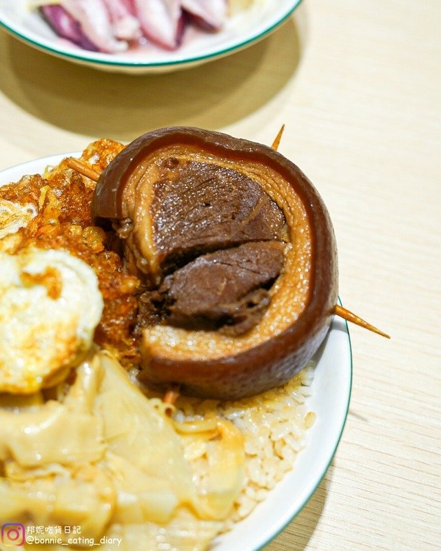 豬一十五 東坡爌肉飯